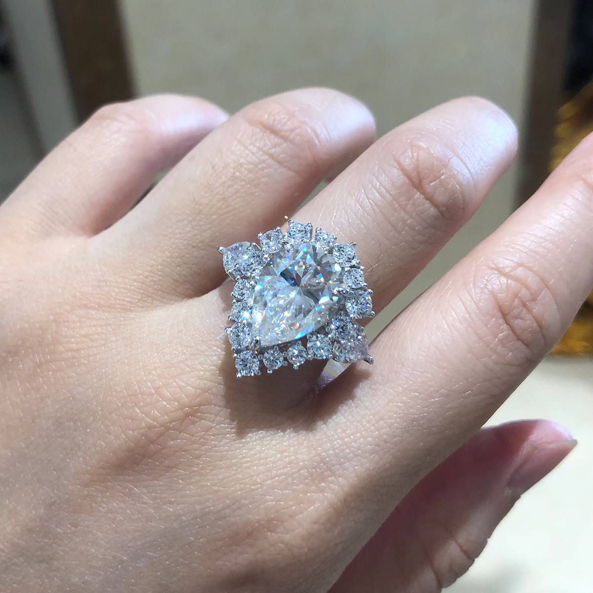 Luxury Full Diamond Pearl Women's Ring S925 Silver Plated Platinum Customized Selection Moissanite 8.0ct/Side Stone Cubic Zirconia